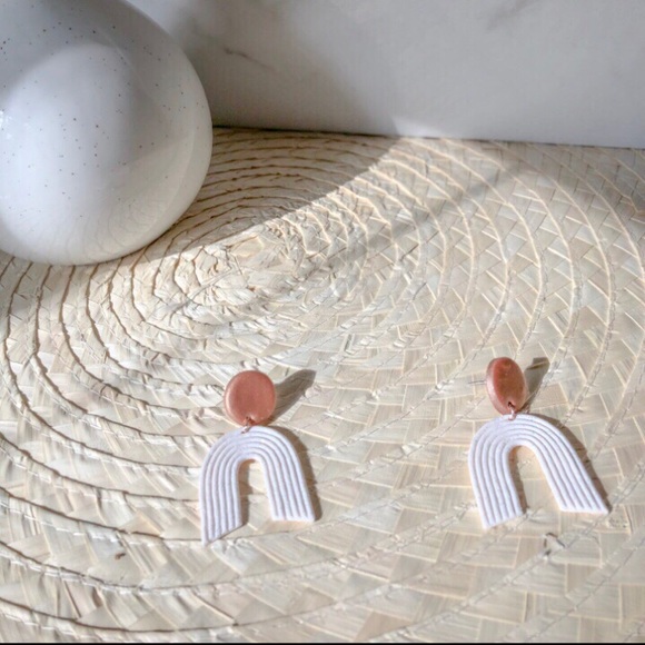 ✦ Boho rainbow handmade polymer clay earrings ✦ - Picture 3 of 3